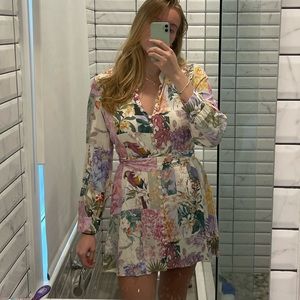 Linen long sleeved Zara dress w Belt